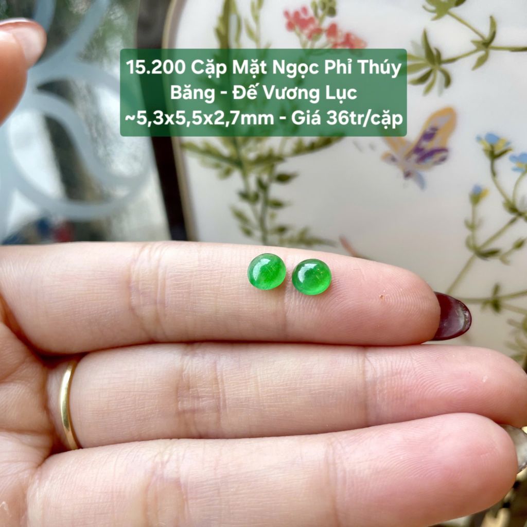 Cặp Mặt Ngọc Phỉ Thuý Băng - Đế Vương Lục ~5,3x5,5x2,7mm 15.200