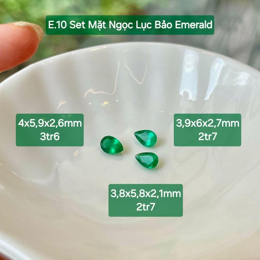 Mặt Ngọc Lục Bảo Emerald Pear E.10