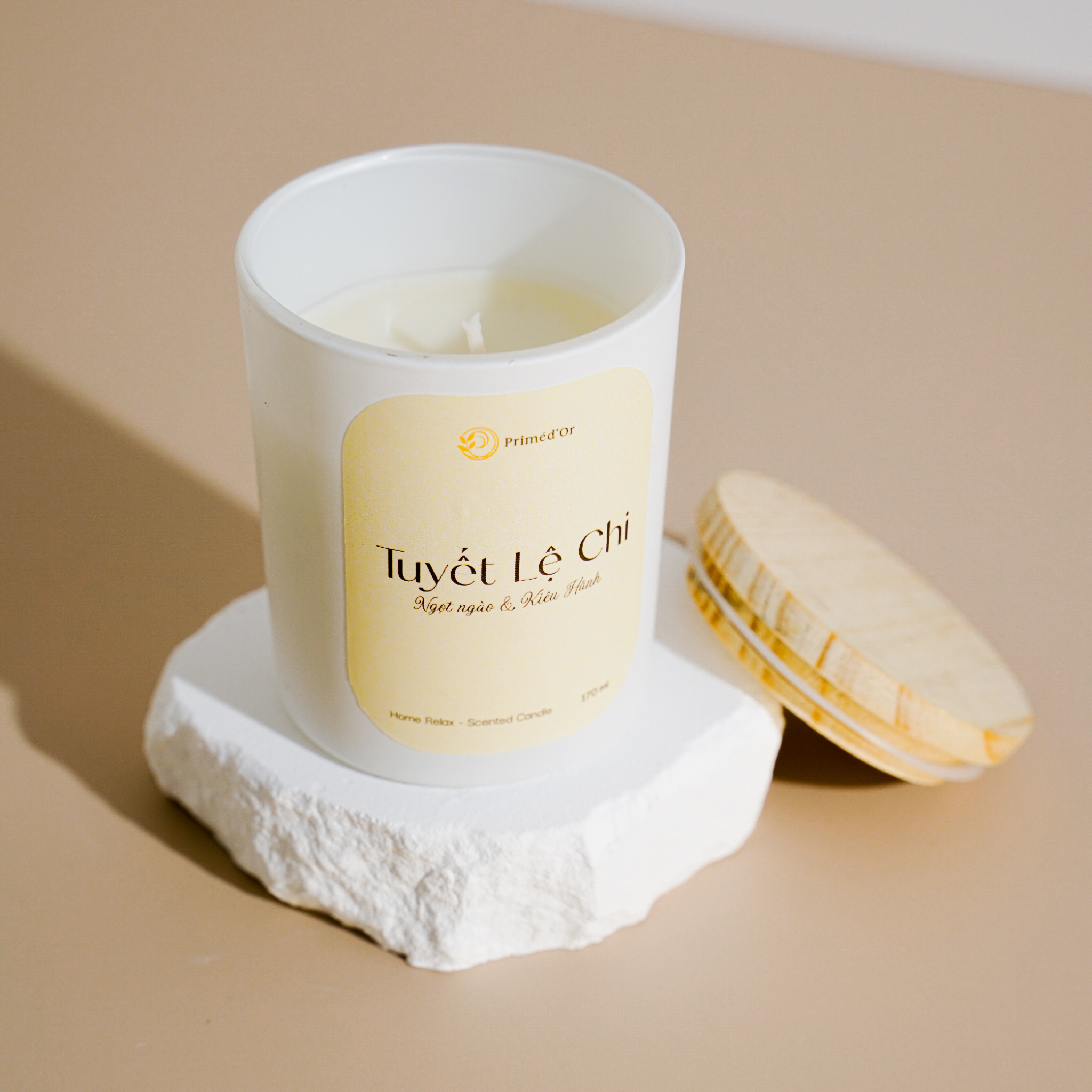 Nến thơm Tuyết Lệ Chi