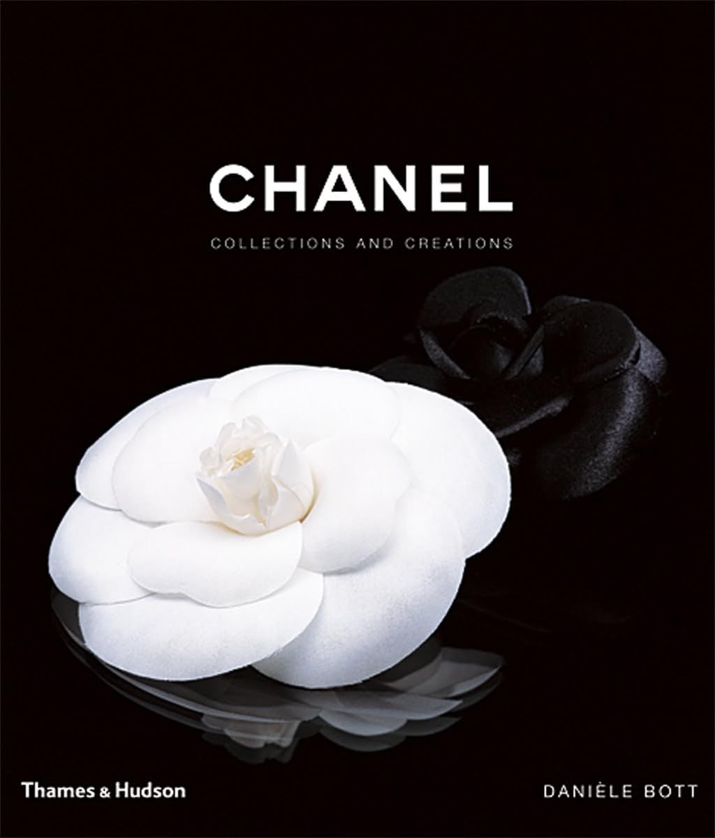  Chanel: Collections and Creations 