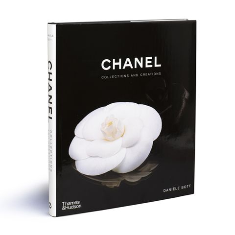 Chanel: Collections and Creations, 2007 