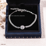  Lắc tay bạc Việt Nam xi vàng trắng đính Kim Cương Moissanite mặt hoa đá 8 li thanh cứng viền đá | Cáo Bạc 