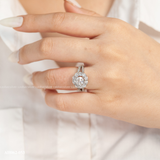  Nhẫn bạc Việt Nam xi vàng trắng đính Kim Cương Moissanite 6 li Jasmine halo hoa | Cáo Bạc 