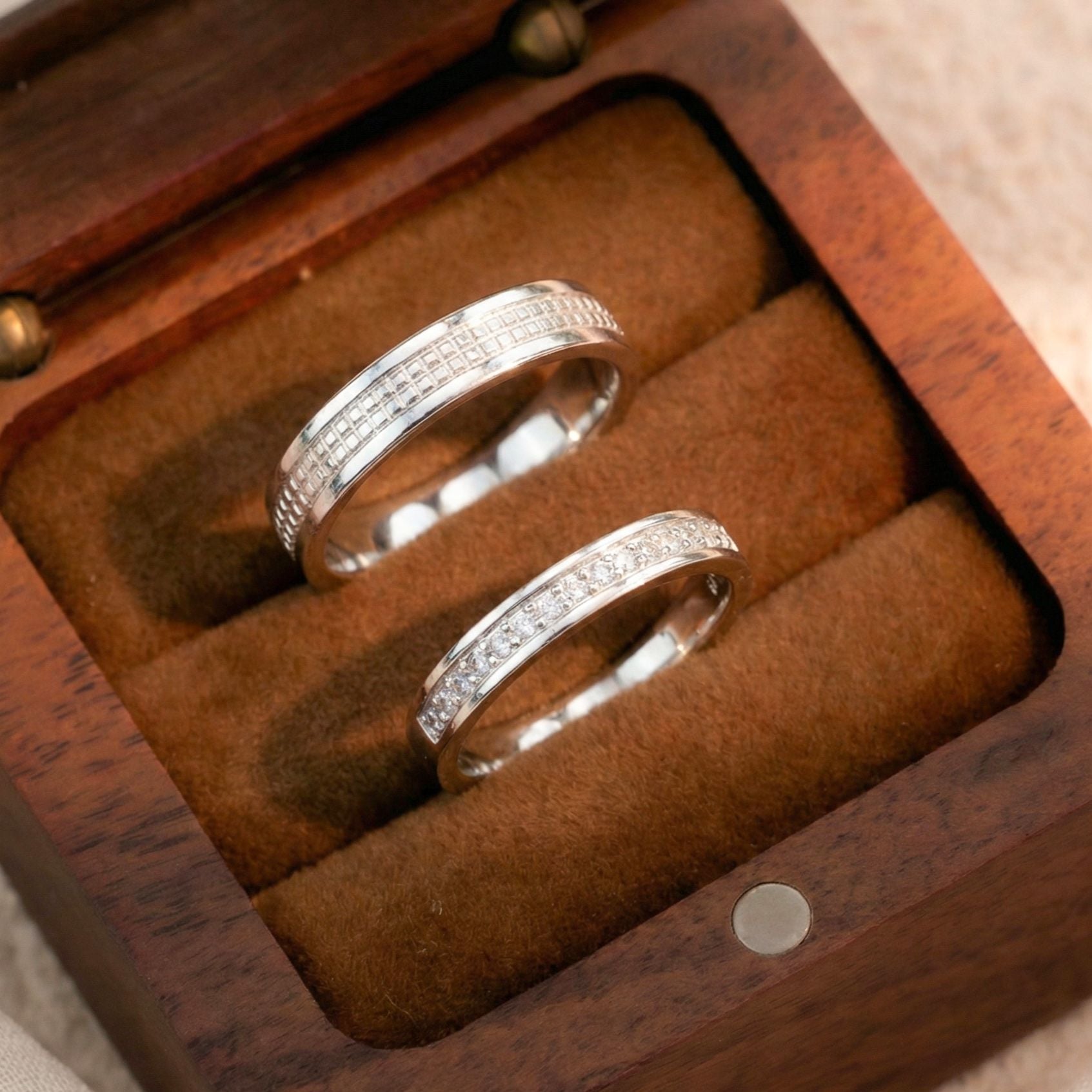  Nhẫn đôi bạc Việt Nam Muscae Couple Rings thiết kế tối giản tinh tế | Cáo Bạc 