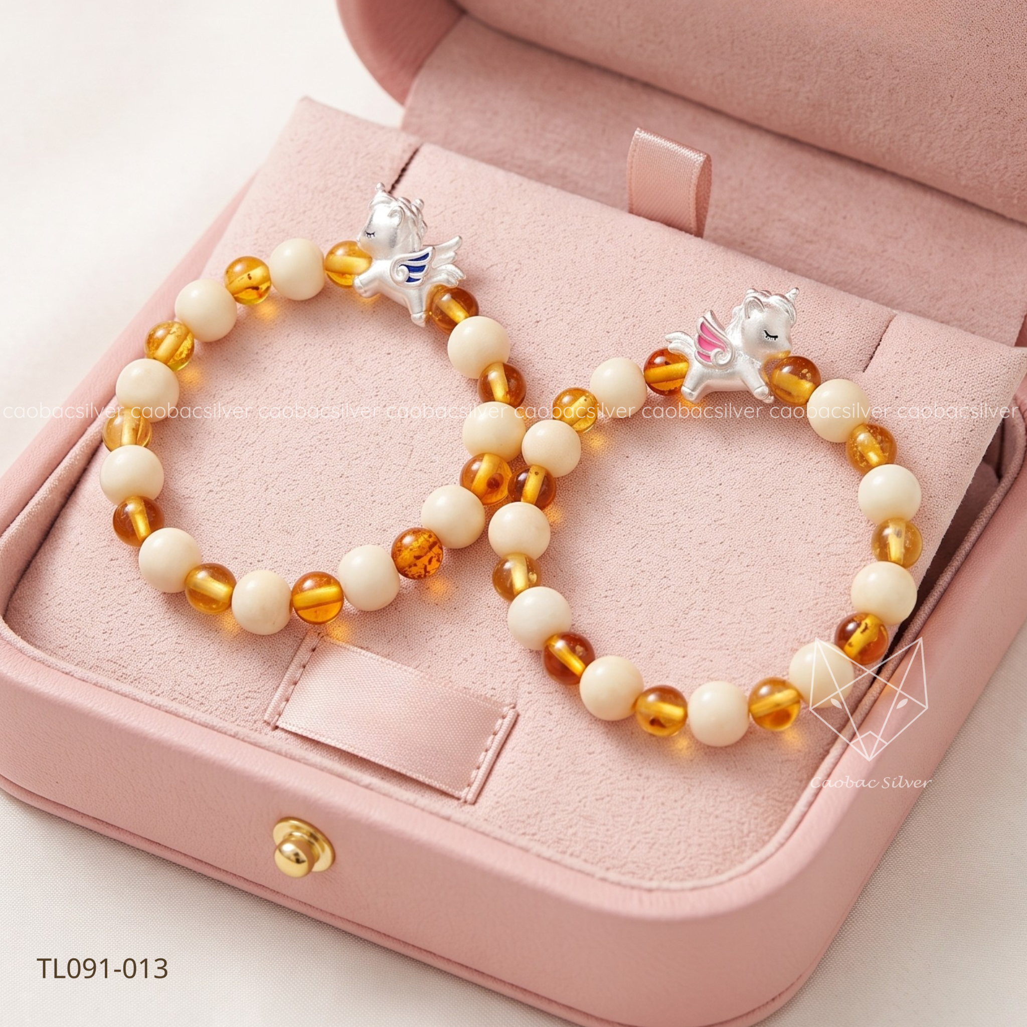  Lắc tay bạc ta trẻ em dâu tằm hổ phách charm ngựa phồng 3D bình an cho bé | Cáo Bạc 