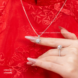  Dây chuyền bạc Việt Nam xi vàng trắng tròn xoáy ổ đá giữa Kim Cương Moissanite | Cáo Bạc 