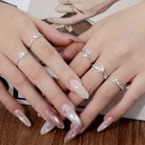  Nhẫn bạc ta tim đính 1 viên đá cạnh chuỗi mắt xíchNhẫn bạc Việt Nam hình trái tim đính 1 viên đá nổi bật kết hợp chuỗi mắt xích thanh lịch | Cáo Bạc 