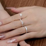  Nhẫn bạc Việt Nam hình hoa 6 cánh đính đá mini cạnh trơn thanh lịch | Cáo Bạc 