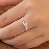  Nhẫn bạc Việt Nam sáu chấu cạnh năm đá ziczac lấp lánh | Cáo Bạc 