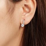  Khuyên tai bạc Việt Nam xi vàng trắng đính kim cương Moissanite 6 li Lily thanh mảnh hiện đại | Cáo Bạc 