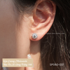 Khuyên tai bạc Việt Nam xi vàng trắng đính Kim Cương Moissanite 5,4 li Tinysun | Cáo Bạc