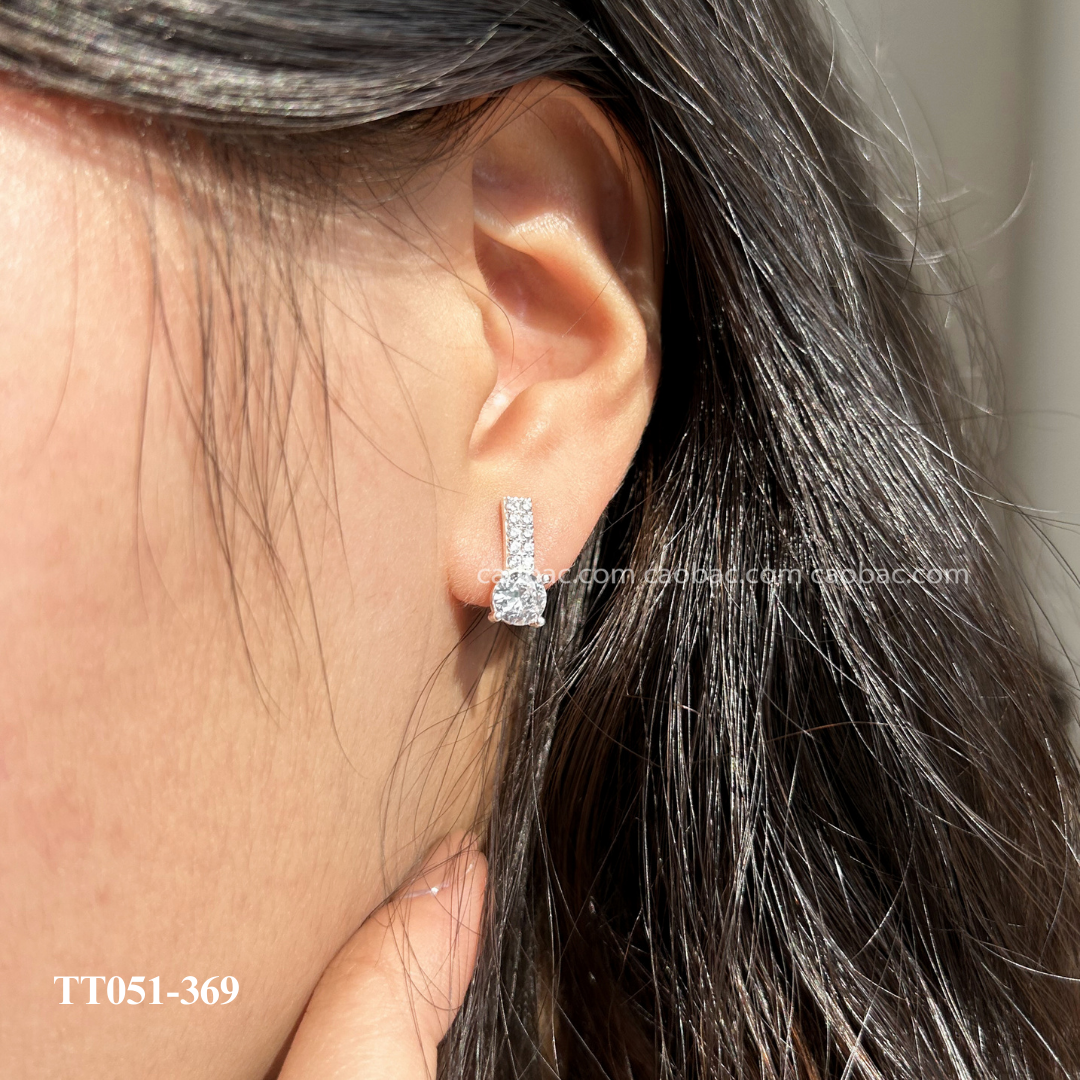  Khuyên bạc ta thanh dọc ổ đá 