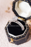  Nhẫn bạc ta xi vàng trắng full Kim Cương Moissanite tròn viền đá đều 