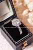Nhẫn bạc ta xi vàng trắng đính Kim Cương Moissanite hoa tròn cánh nhọn