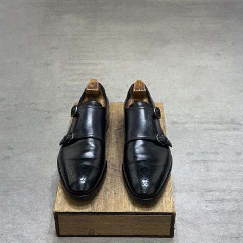  SALVATORE FERRAGAMO 44-44,5 