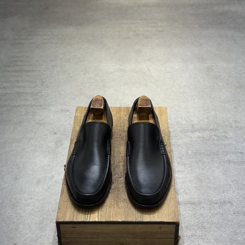  SALVATORE FERRAGAMO 40 