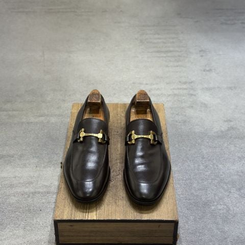  SALVATORE FERRAGAMO 40-40,5 