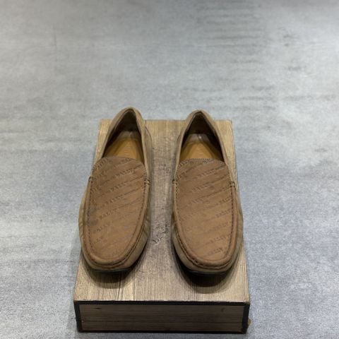  BALLY 43-43,5 