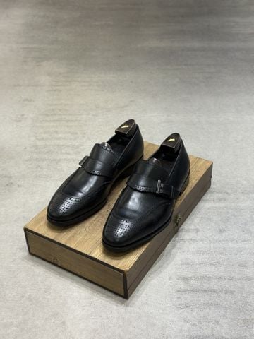  SALVATORE FERRAGAMO 41-41,5 