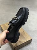  SALVATORE FERRAGAMO 42-42,5 
