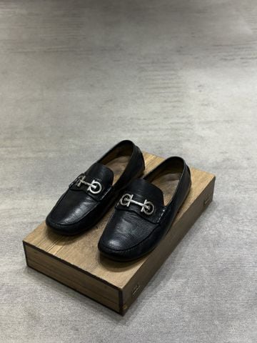  SALVATORE FERRAGAMO 42 