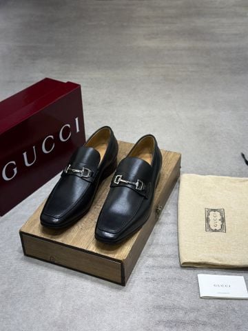  GUCCI 40-40,5 