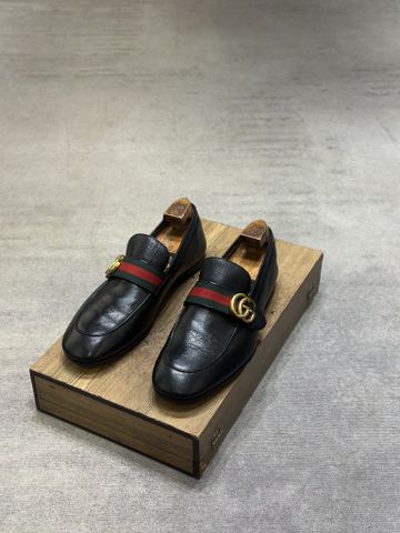  GUCCI 40,5-41 