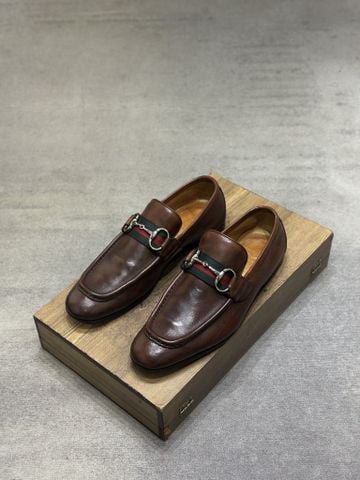  GUCCI 40-40,5 