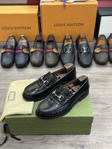  GUCCI 41-41,5 