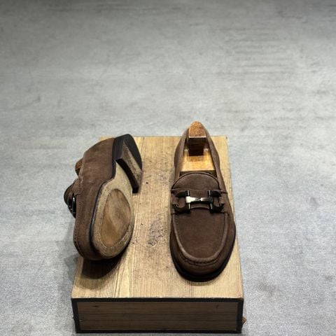  SALVATORE FERRAGAMO 40 