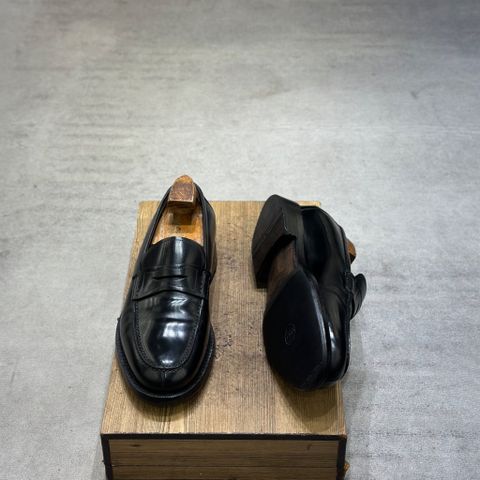  SALVATORE FERRAGAMO 40 