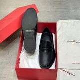  SALVATORE FERRAGAMO 42 