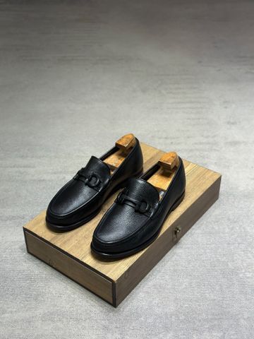  SALVATORE FERRAGAMO GANCINI 40 