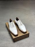  FINE PAIR OF SHOES 40 