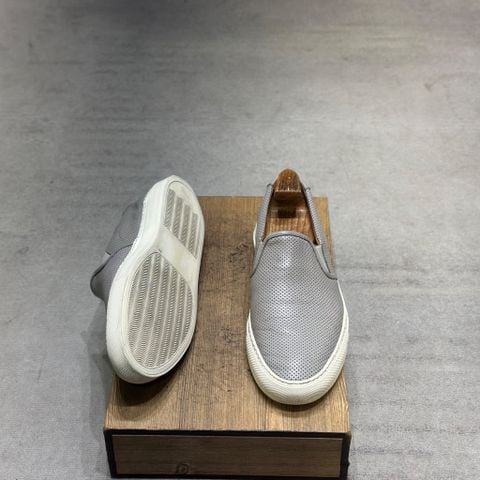 COMMON PROJECTS 41 
