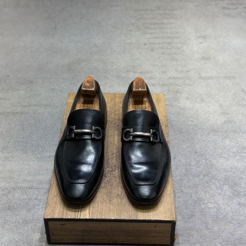  SALVATORE FERRAGAMO 41 