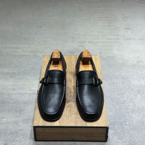  SALVATORE FERRAGAMO 40 