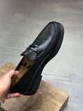  SALVATORE FERRAGAMO 41,5-42 