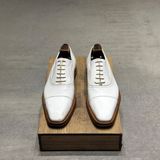 FINE PAIR OF SHOES 40 