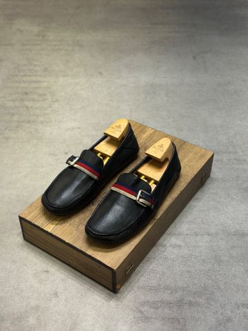  GUCCI 38,5-39 