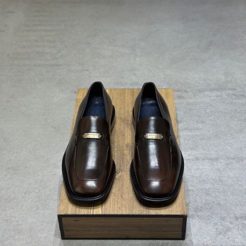  SALVATORE FERRAGAMO00 40-40,5 
