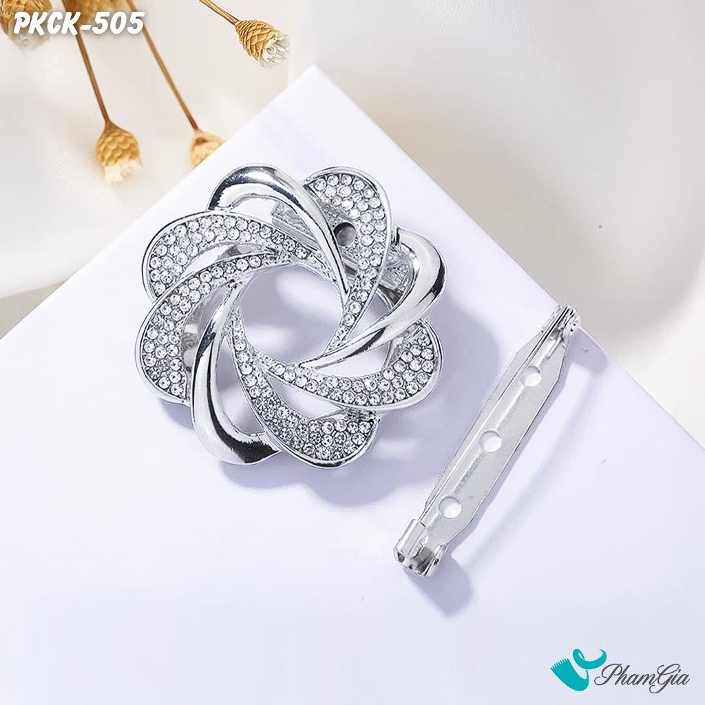 Phụ Kiện Cài Khăn, Cài Áo Đa Năng Họa Tiết Họa Tiết Xoắn Ốc Đính Đá Màu Bạc (PKCK505)