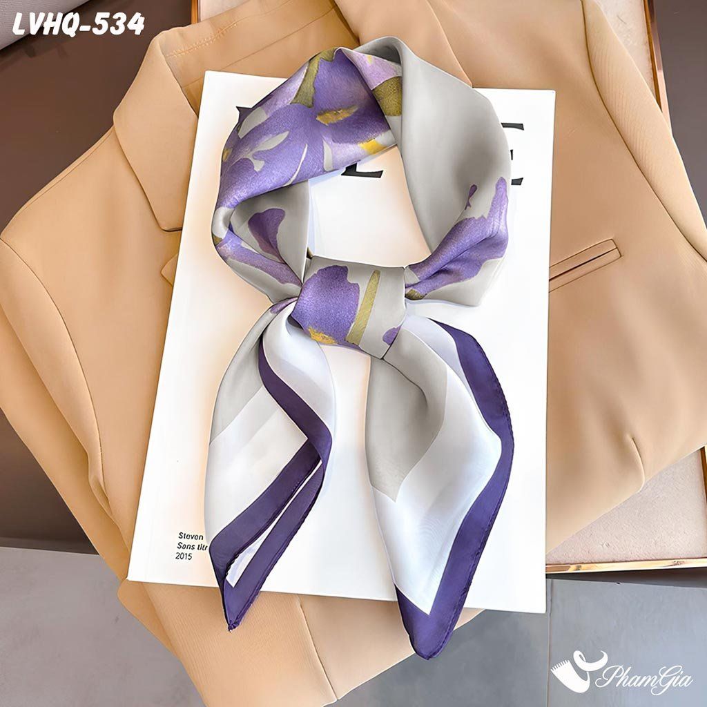 Cận Cảnh Khăn Lụa Vuông 70*70cm Phong Cách Hàn Quốc Họa Tiết Hoa DIên Vĩ Màu Tím