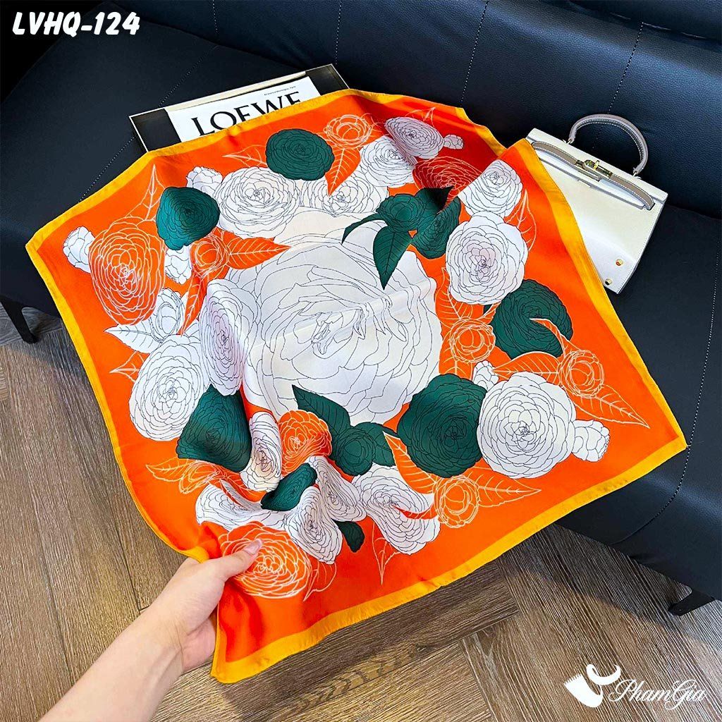 Khăn Lụa Vuông 70*70Cm Phong Cách Hàn Quốc Họa Tiết Hoa Hồng Phối Viền Cam (LVHQ124)