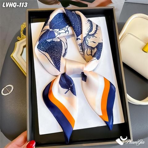 Khăn Lụa Vuông 70*70Cm Phong Cách Hàn Quốc Họa Tiết Hoa Hồng Đại Đóa Màu Xanh Navy (LVHQ113)
