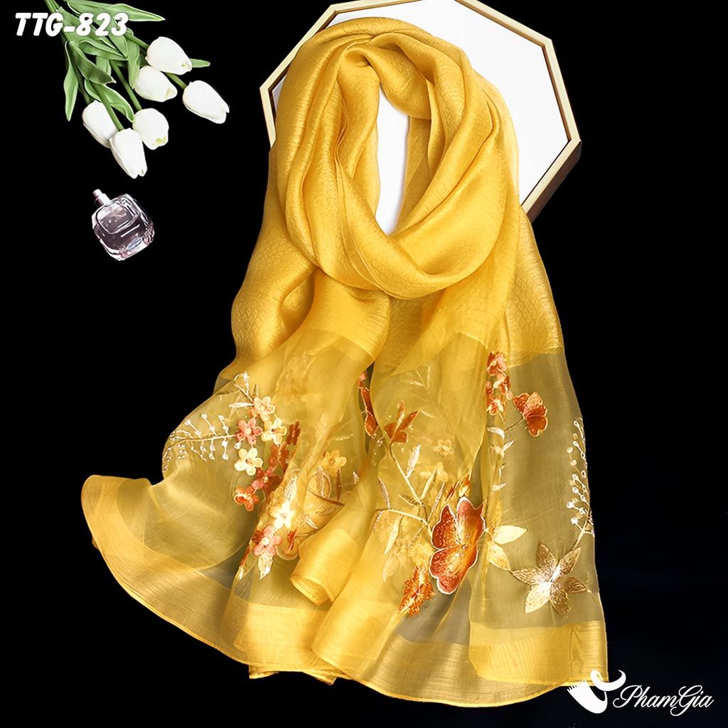 Khăn Choàng Tơ Tằm Gân Cao Cấp Thêu Hoa Mai Màu Vàng Gold Sang Trọng
