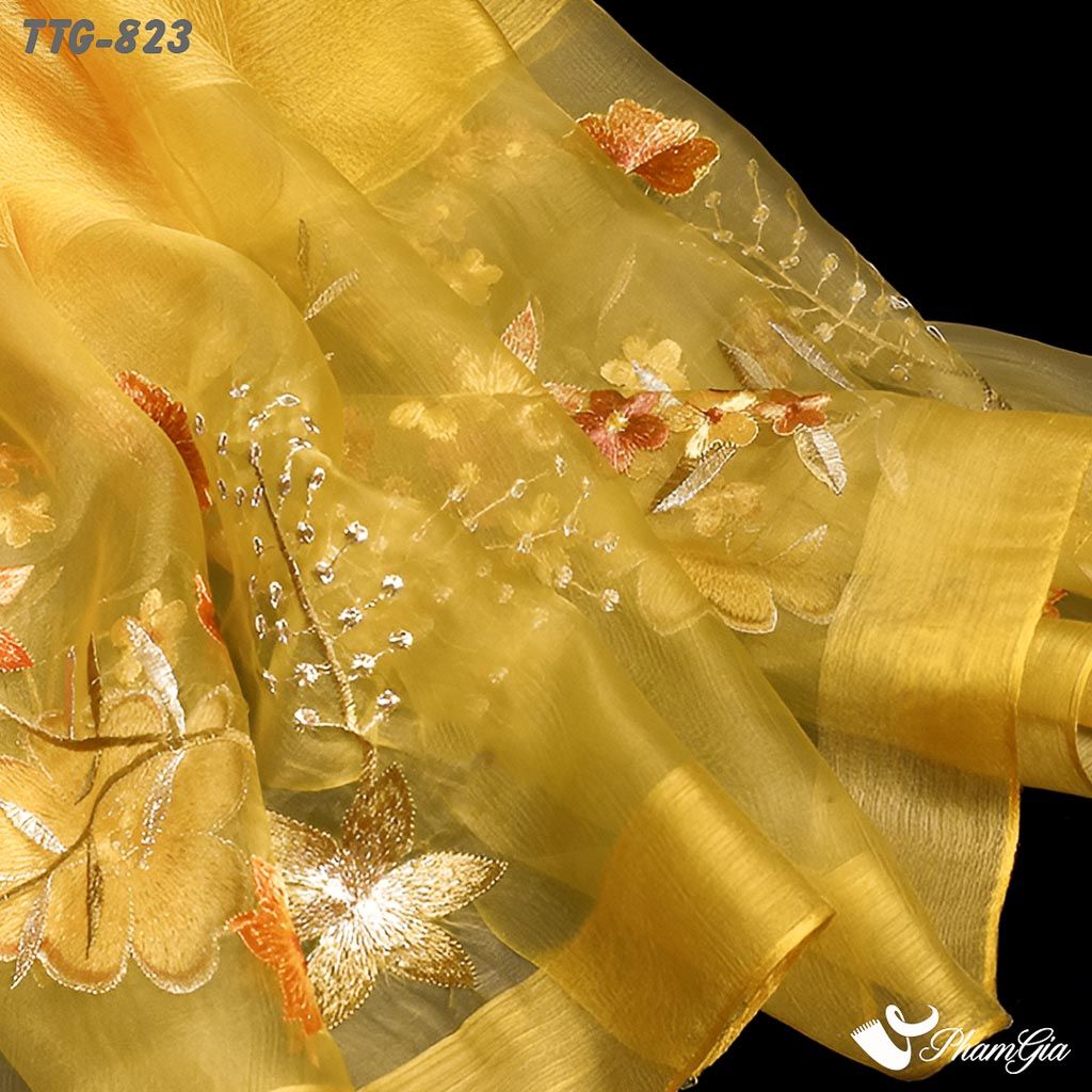 Họa Tiết Khăn Choàng Tơ Tằm Gân Cao Cấp Thêu Hoa Mai Màu Vàng Gold Sang Trọng