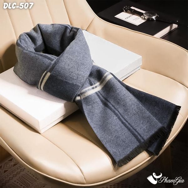 Khăn Choàng Dạ Lông Cừu Cao Cấp Họa Tiết Kẻ Sọc Màu Xám Lông Chuột Lịch Lãm Cho Nam (DLC507)