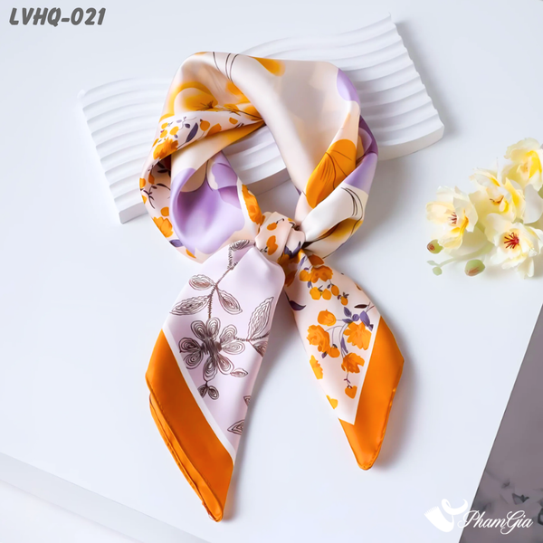Khăn Lụa Vuông 70*70Cm Phong Cách Hàn Quốc Họa Tiết Hoa Bốn Mùa Viền Vàng (LVHQ021)