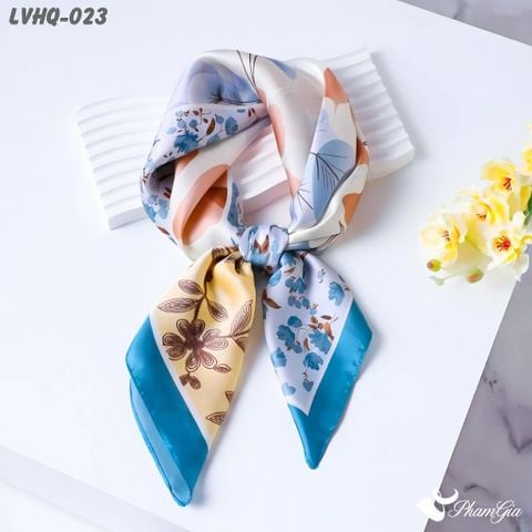 Khăn Lụa Vuông 70*70Cm Phong Cách Hàn Quốc Họa Tiết Hoa Bốn Mùa Viền Xanh (LVHQ023)